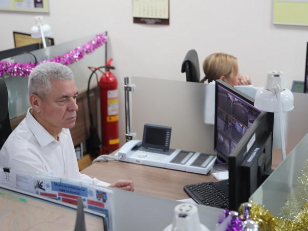 Глава Краснодара посетил городскую ЕДДС и проверил готовность службы к длинным каникулам